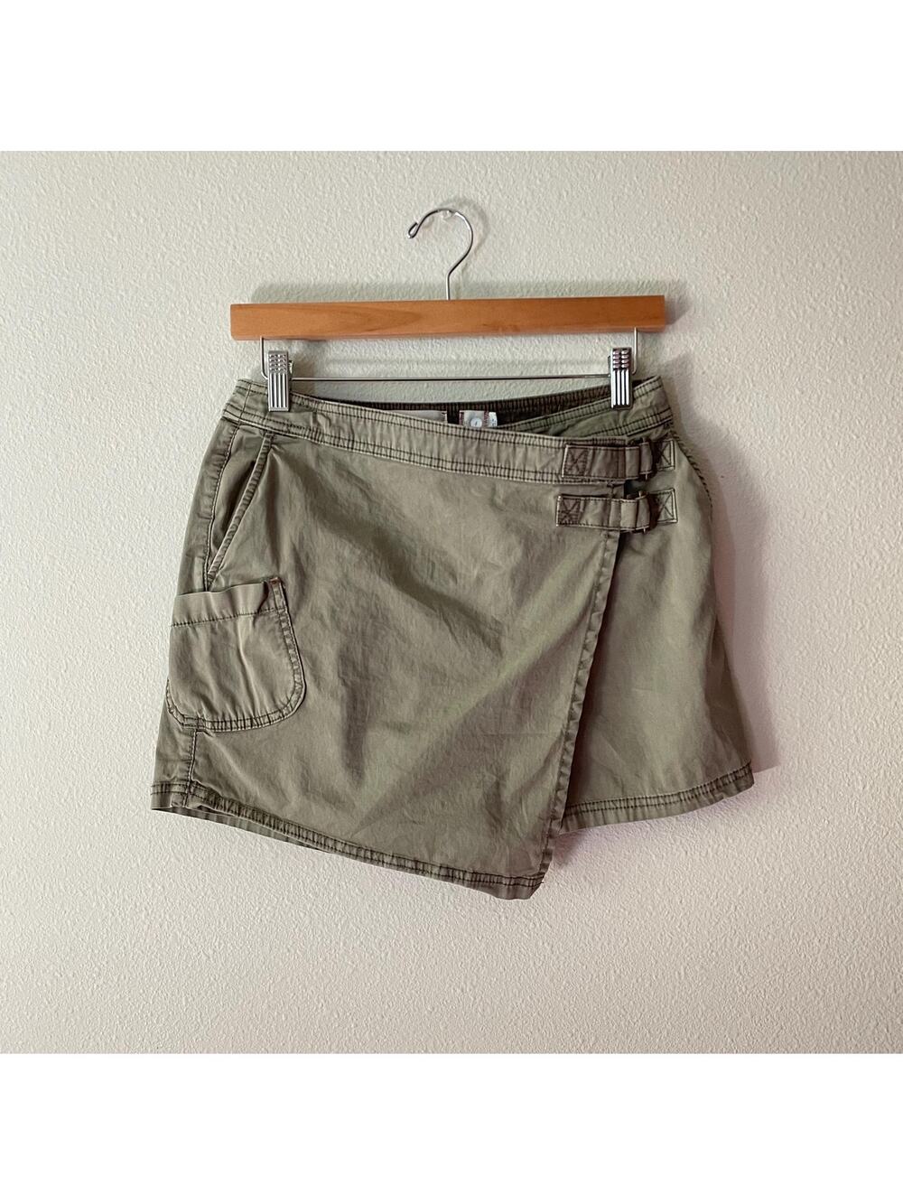 Hei Hei green cargo khaki skort downtown girl granola | Size 4